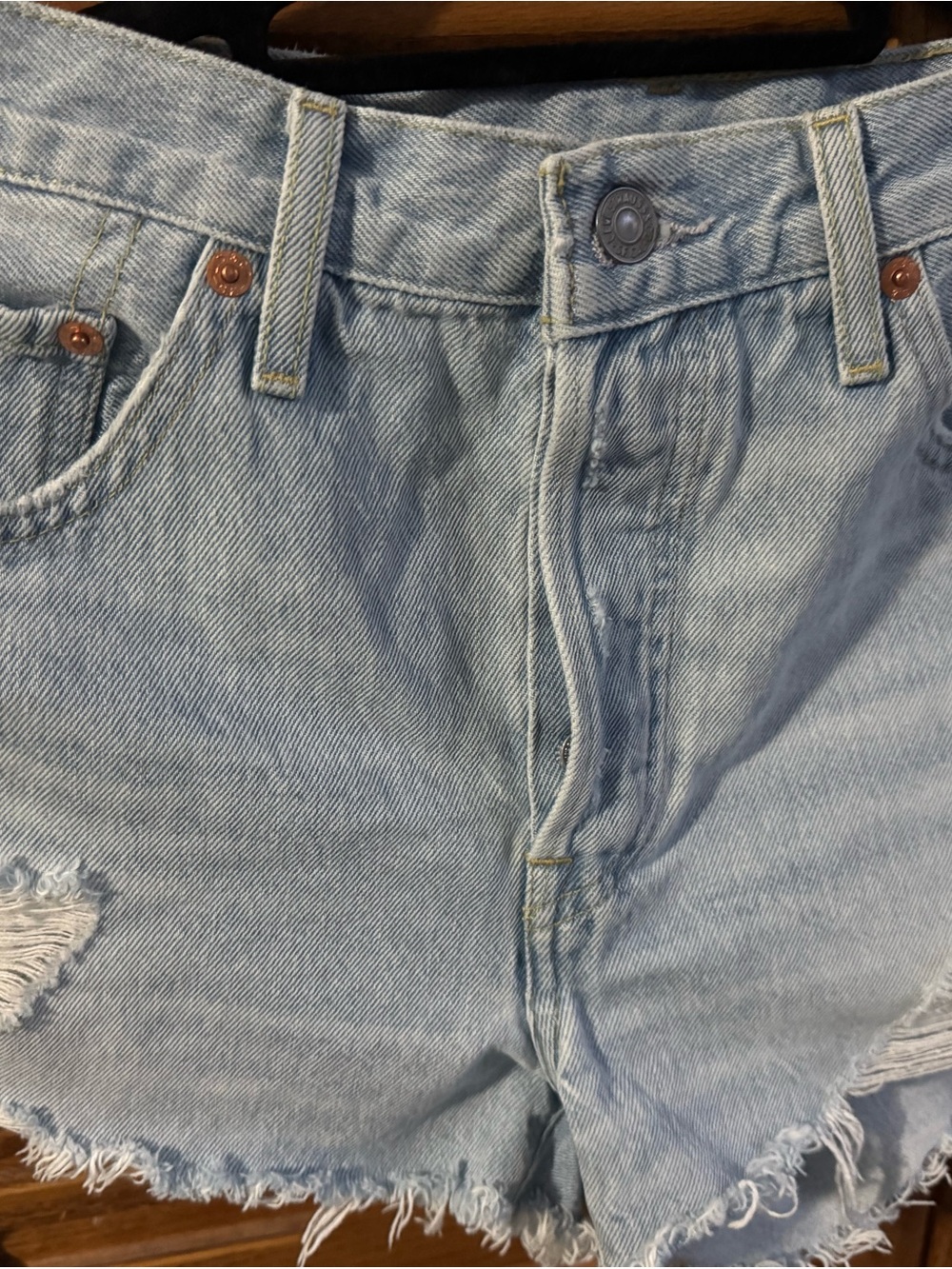 Levi's Light Blue Relaxed Denim Shorts size L